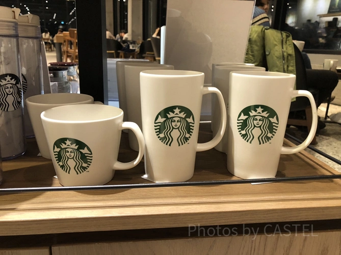 韓国スタバのロゴマグカップ