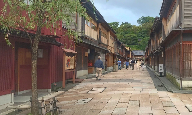 ひがし茶屋街