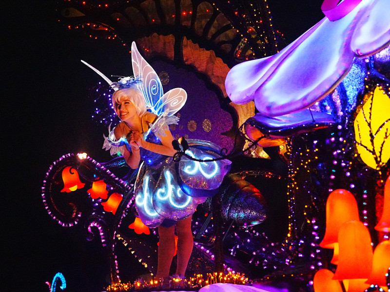 【復活】2023年7月3日からエレクトリカルパレードが完全版に！ダンサー＆キャラが復活！コロナ前との違いも徹底解説！