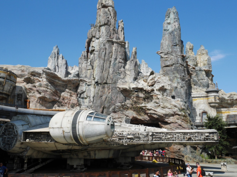 スター・ウォーズ：ライズ・オブ・ザ・レジスタンス キャステル CASTEL ディズニー情報