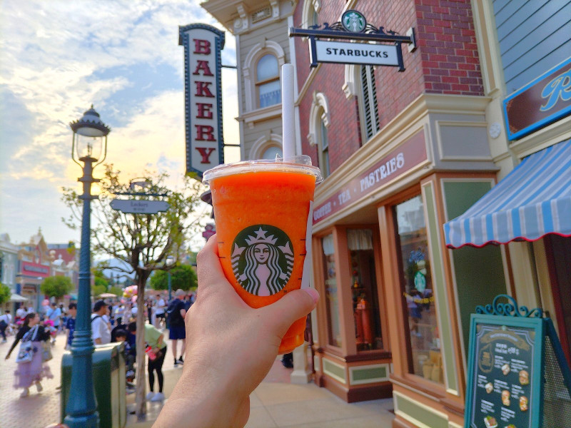 香港ディズニーのスタバ徹底ガイド！メニュー＆限定グッズまとめ！店名は「マーケットハウス」！