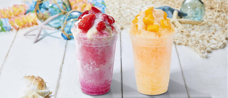 トロピカル・フラッペ ～ストロベリー～（左）