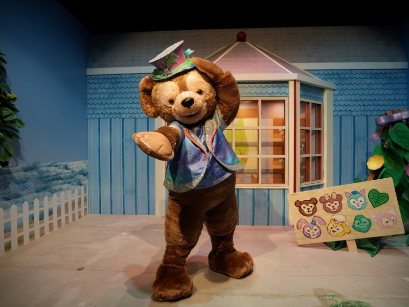 香港ディズニー20周年：ダッフィーとのグリーティング