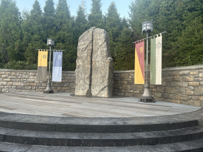 ホグワーツ城前ステージ