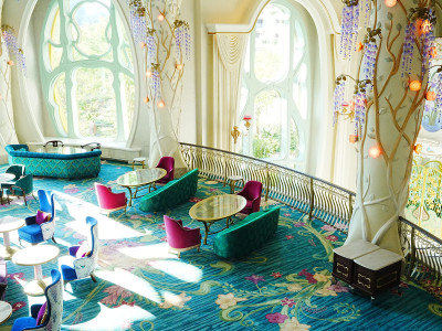 グランパラディ・ラウンジ