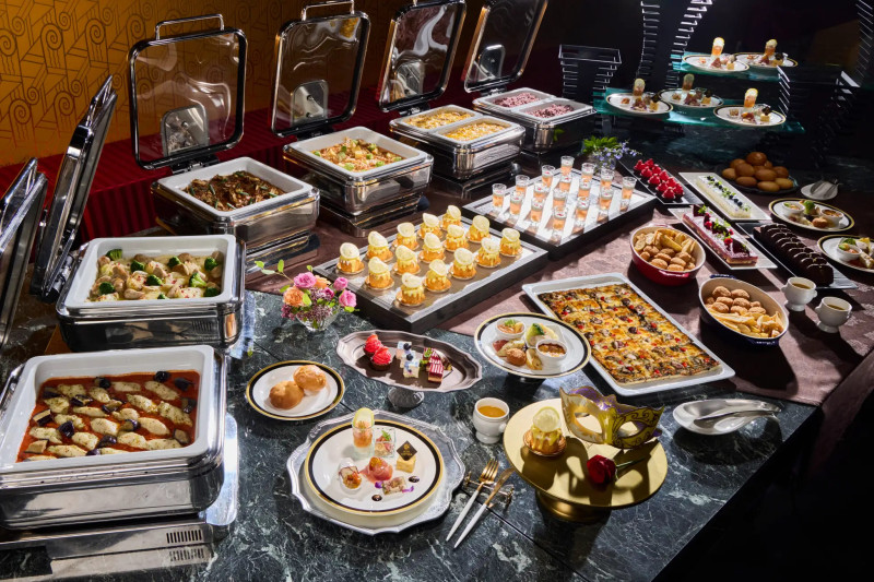 東野圭吾コラボ　ビュッフェ