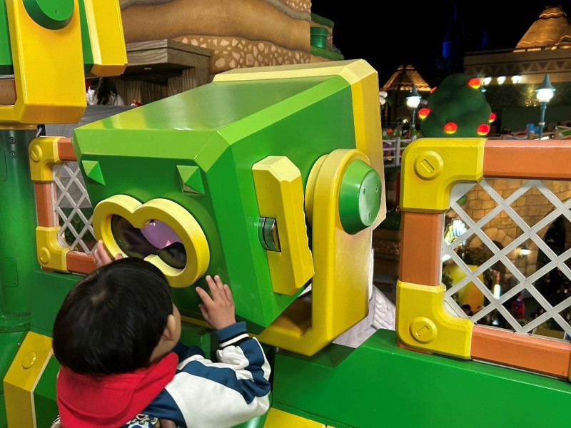 【USJ】マリオエリアの双眼鏡は覗くだけじゃない！映像が流れる！？楽しみ方と裏ワザを解説