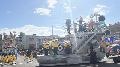 NO LIMIT!パレードの様子