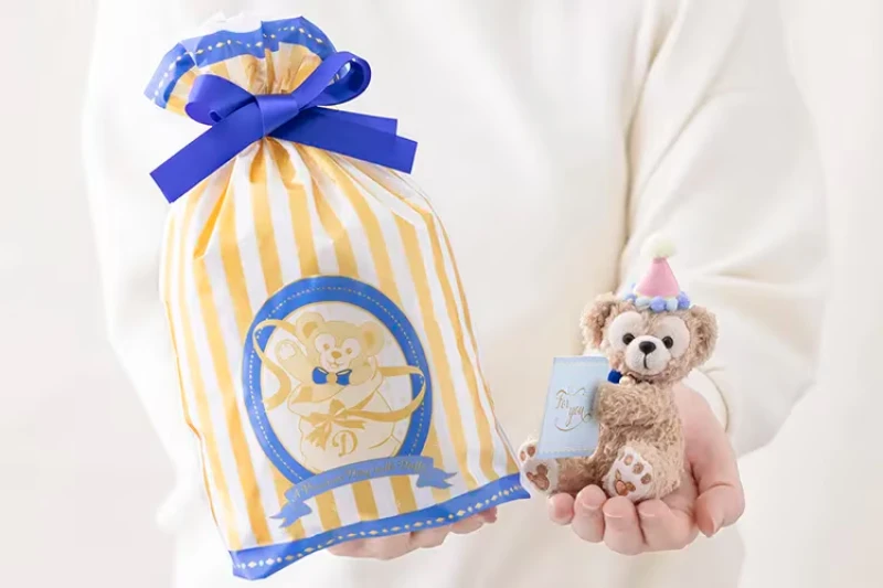 【4/14発売】ダッフィーのギフトグッズまとめ！誕生日グッズや贈り物に添えるグリーティングカード、ラッピングバッグも！