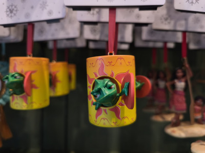 アナハイムディズニーオーナメント：パスカル（塔の上のラプンツェル）