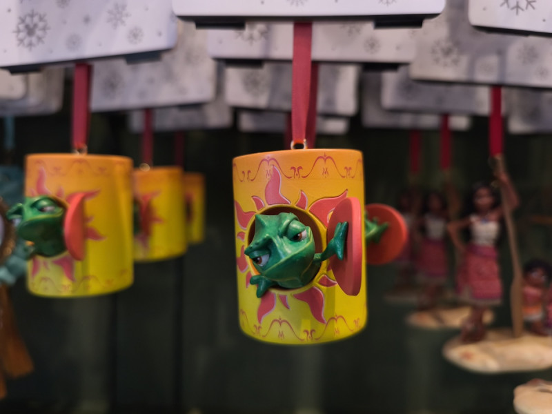 アナハイムディズニーオーナメント：パスカル（塔の上のラプンツェル）