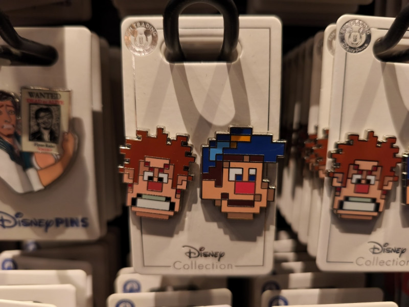 アナハイムディズニーのピンバッジ：フェリックス＆ラルフ（シュガーラッシュ）