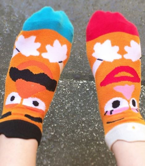 靴下までペアルック キャステル Castel ディズニー情報 靴下までペアルック キャステル Castel ディズニー情報