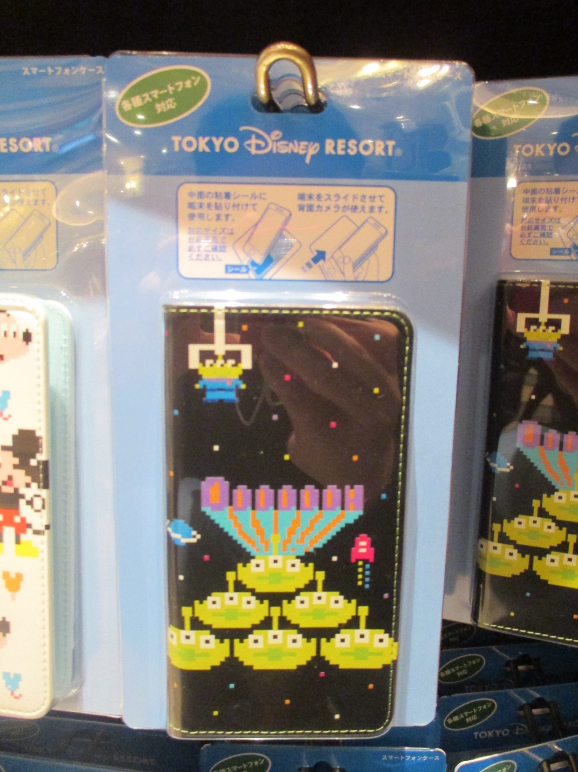 8ピクセルスマホケース リトルグリーンメン キャステル Castel ディズニー情報