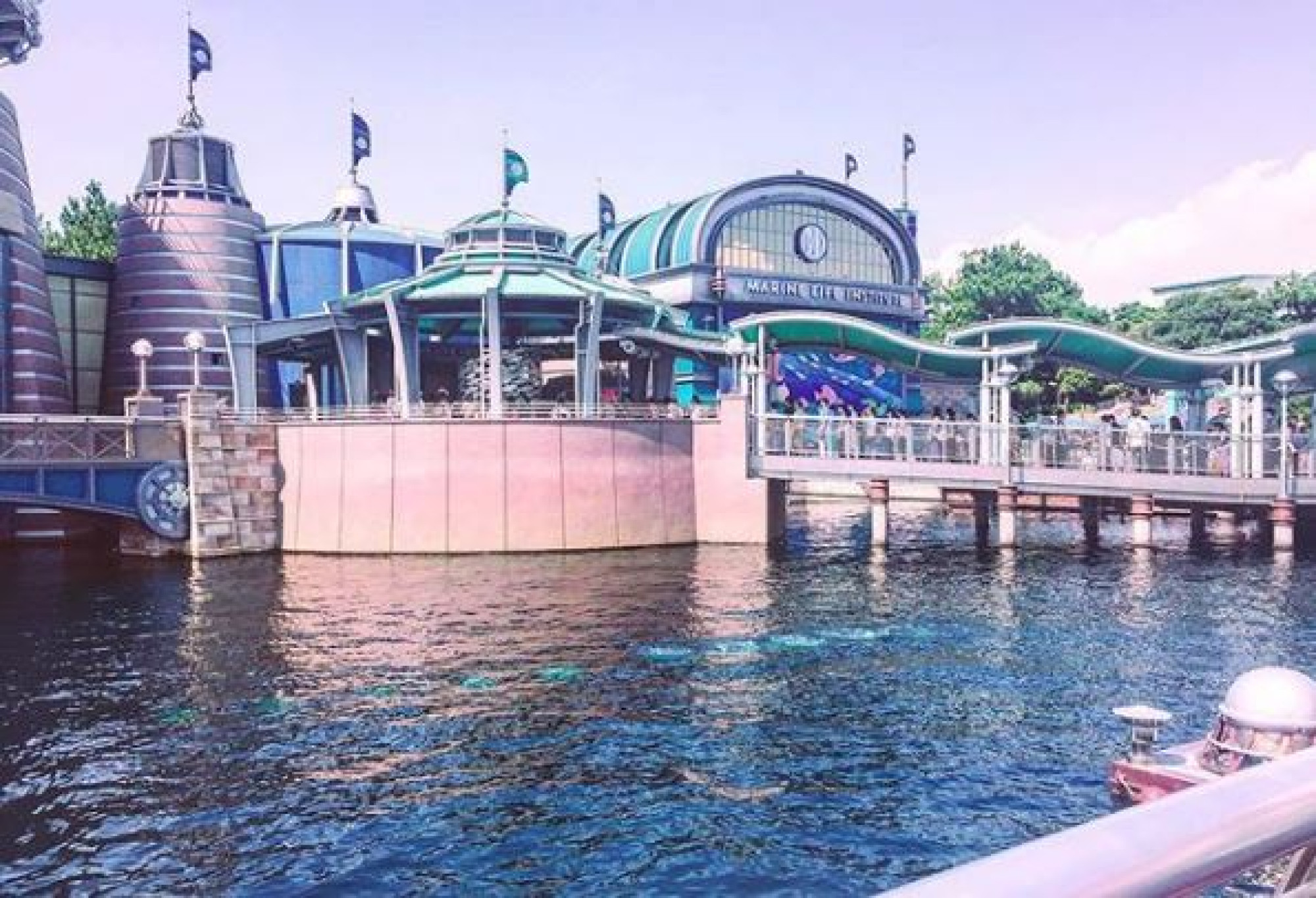 ニモ フレンズ シーライダーは怖いのか検証 キャステル Castel ディズニー情報