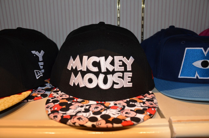 Disney Mickey Floral Snapback キャップ For Sale 174 1f3a9