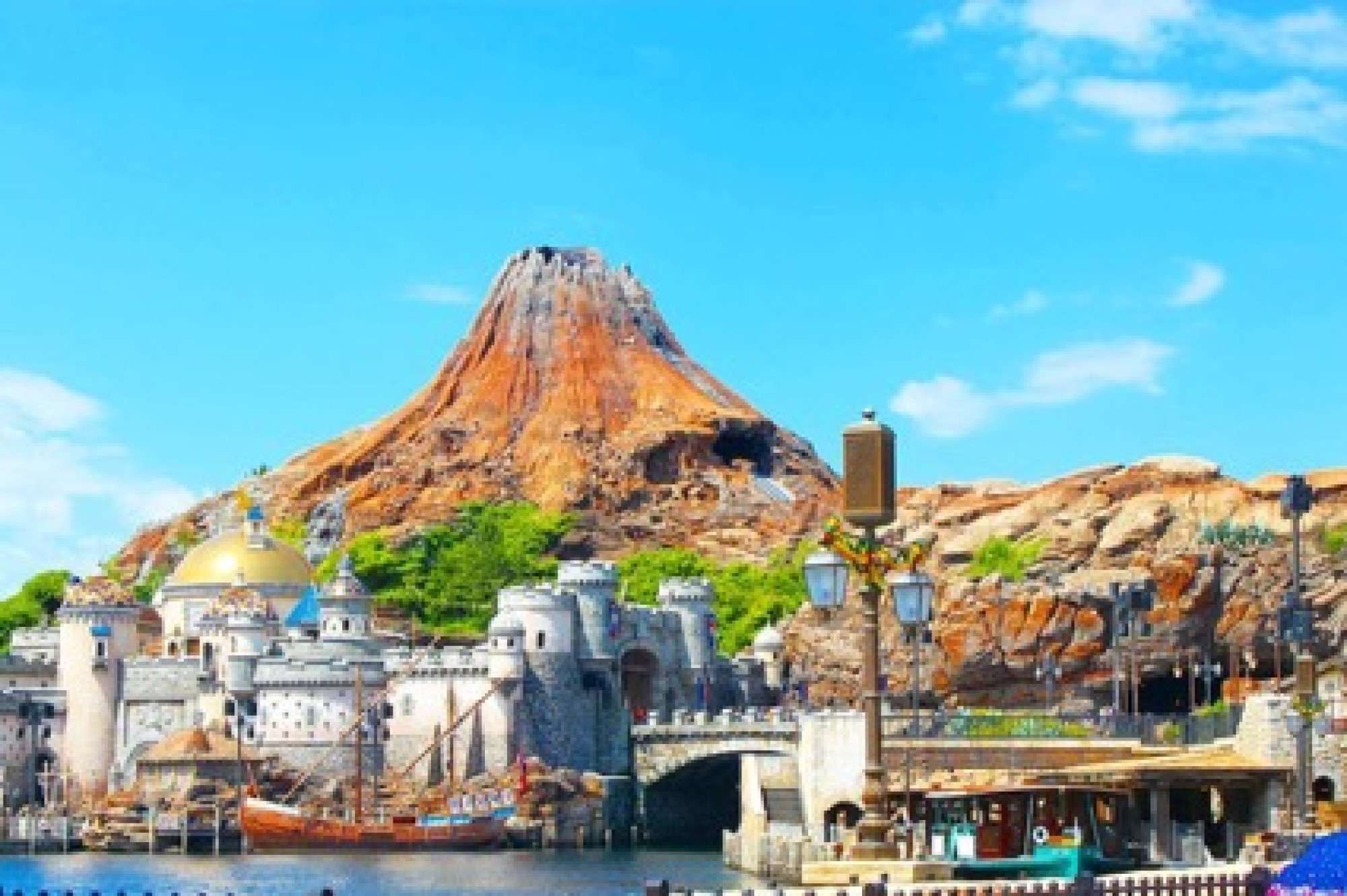 ディズニーシーのシンボル プロメテウス火山 キャステル Castel ディズニー情報