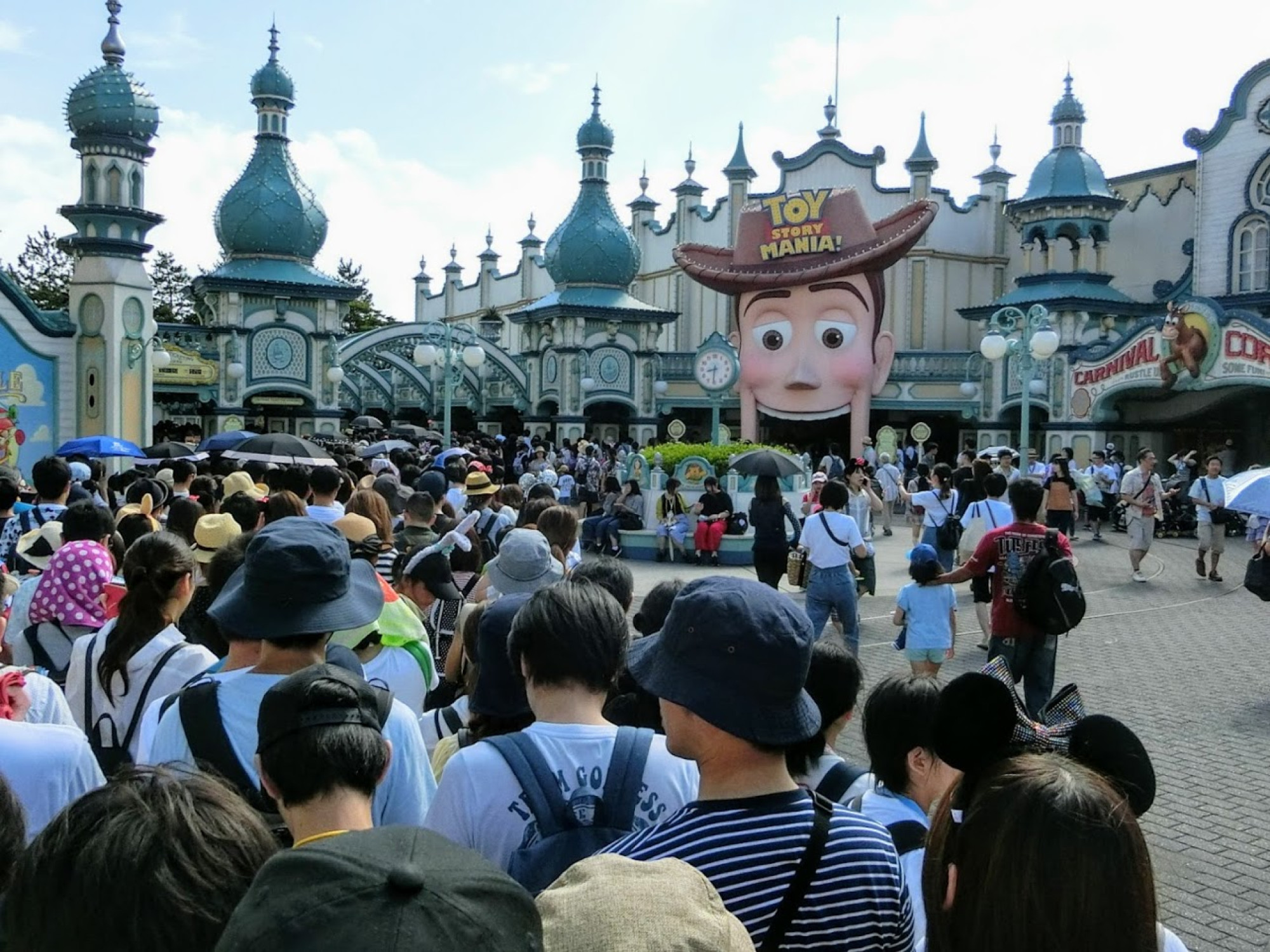 トイ ストーリー マニア のファストパスの列 キャステル Castel ディズニー情報 トイ ストーリー マニア のファストパスの列 キャステル Castel ディズニー情報