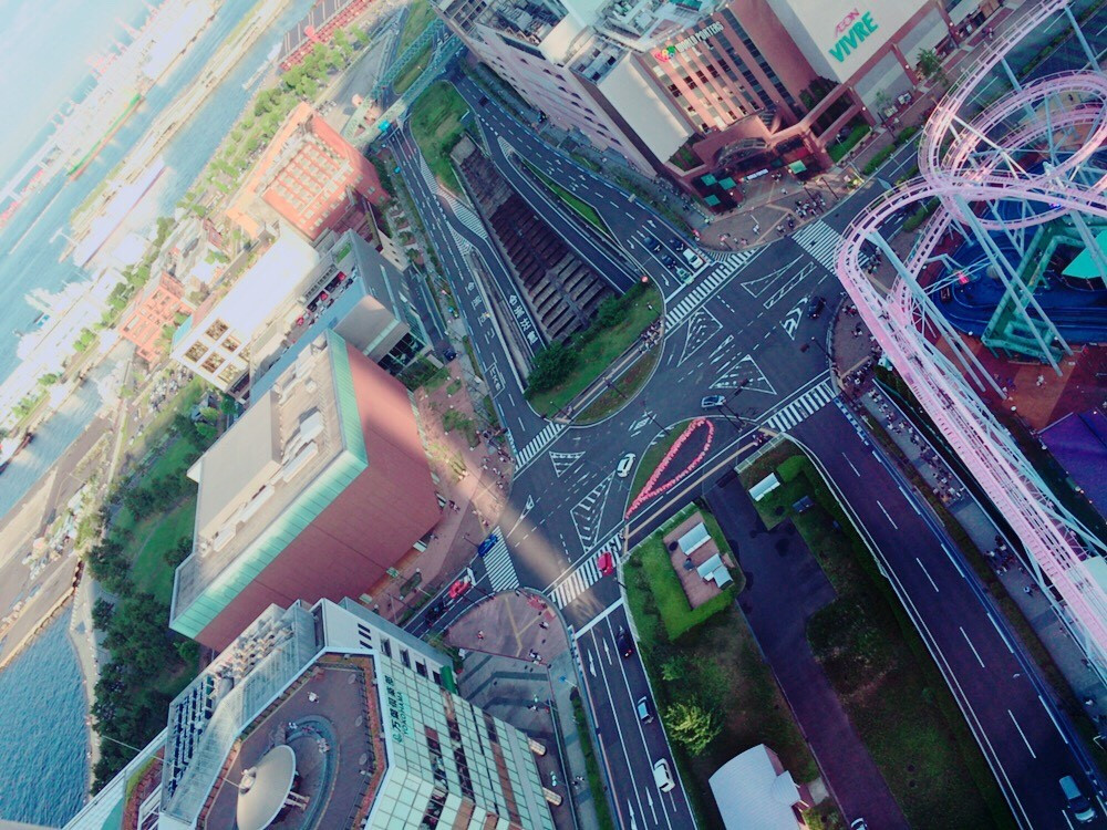 みなとみらいの観覧車からの景色 キャステル Castel ディズニー情報