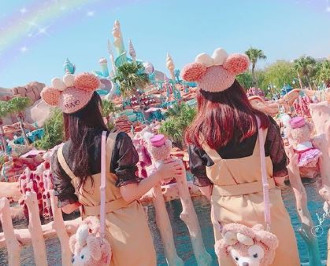 ディズニー画像ランド ベスト50 双子 コーデ 夏 ディズニー