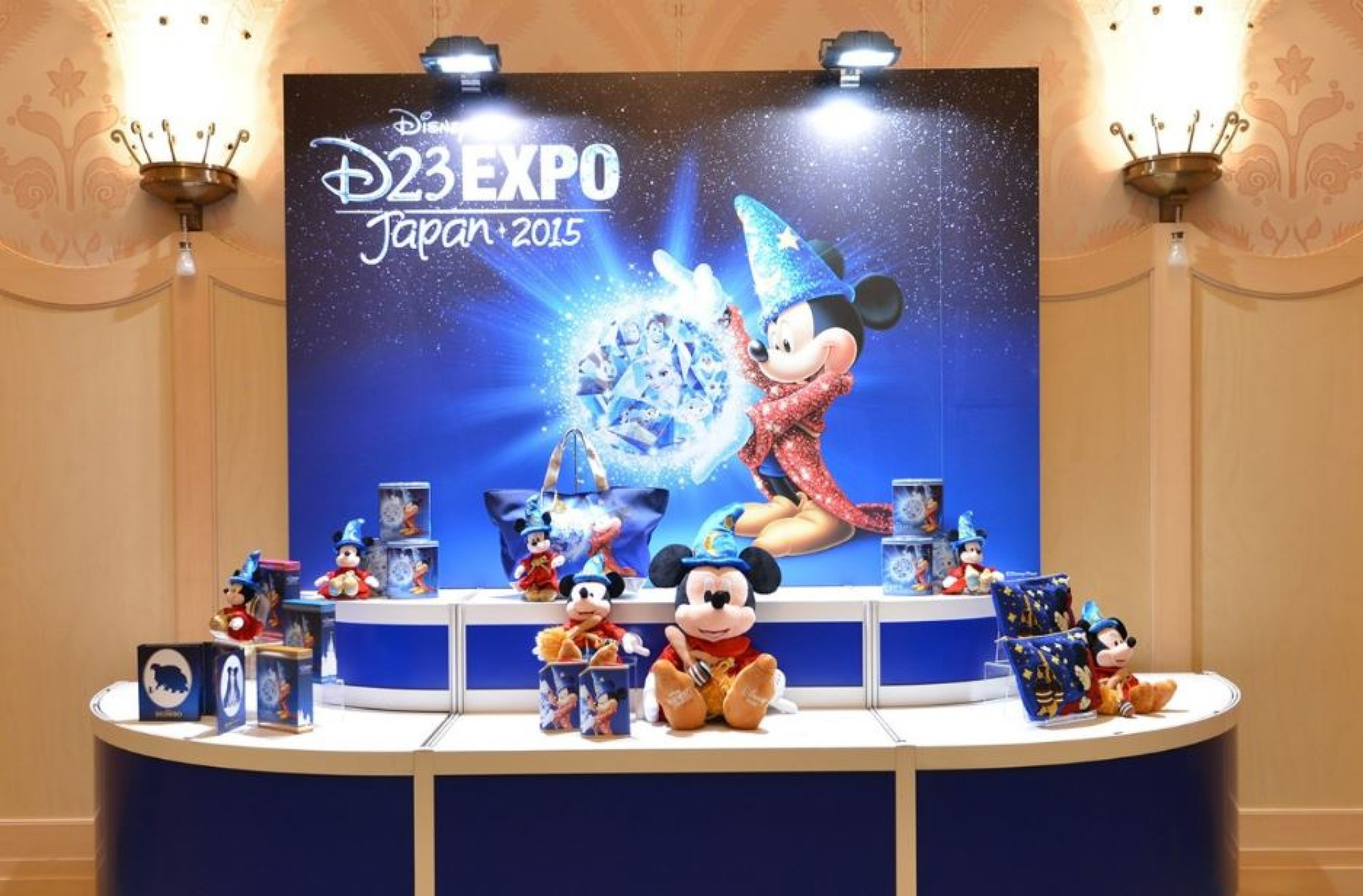 D23 Expo 18 の限定記念グッズ キャステル Castel ディズニー情報