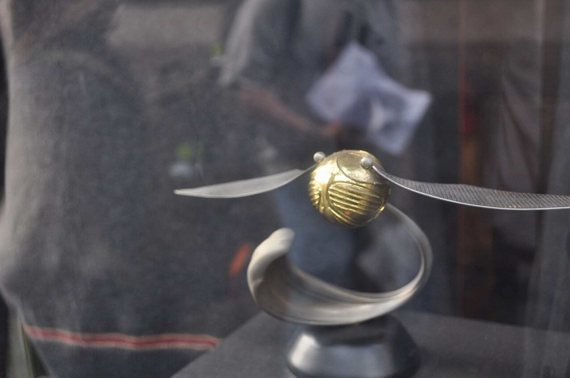 映画 ハリー ポッター シリーズに登場するクィディッチのゴールデンスニッチ Usj キャステル Castel ディズニー情報