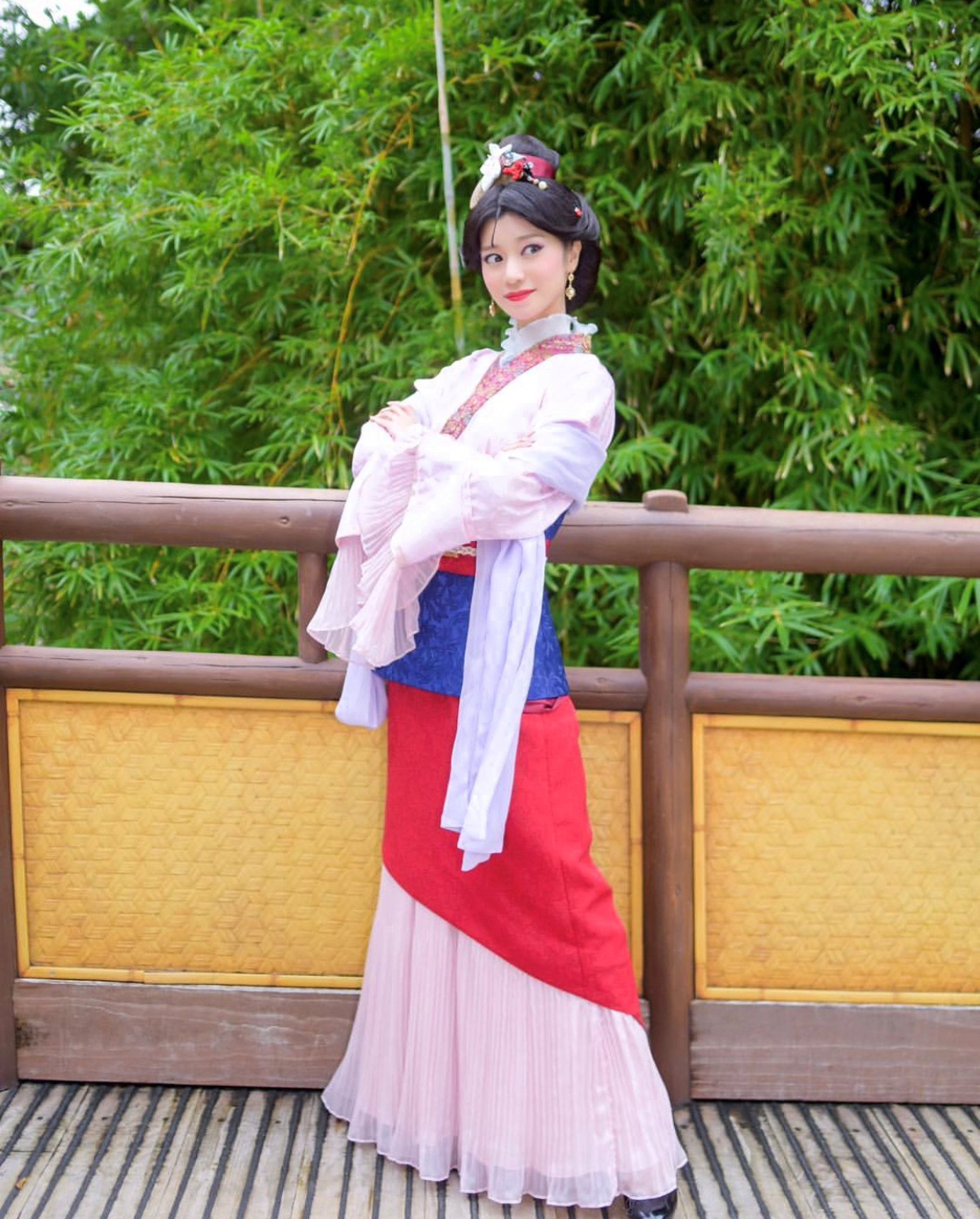 ムーラン キャステル Castel ディズニー情報