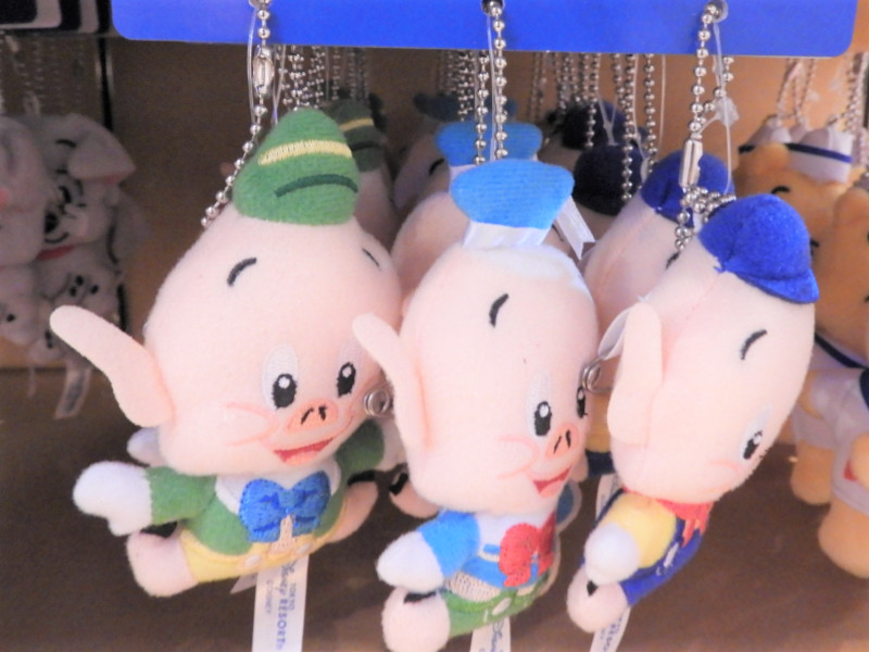 三匹の子豚 キャステル Castel ディズニー情報