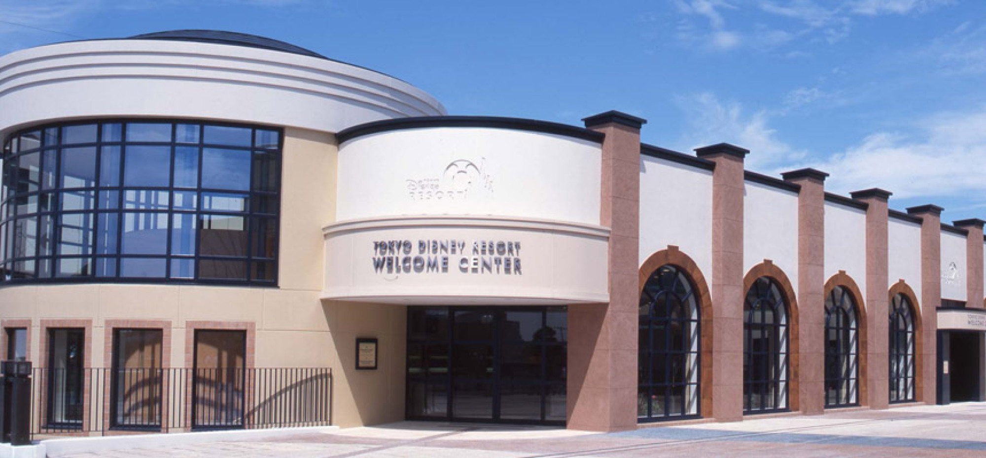 東京ディズニーリゾート・ウェルカムセンター キャステル CASTEL ディズニー情報