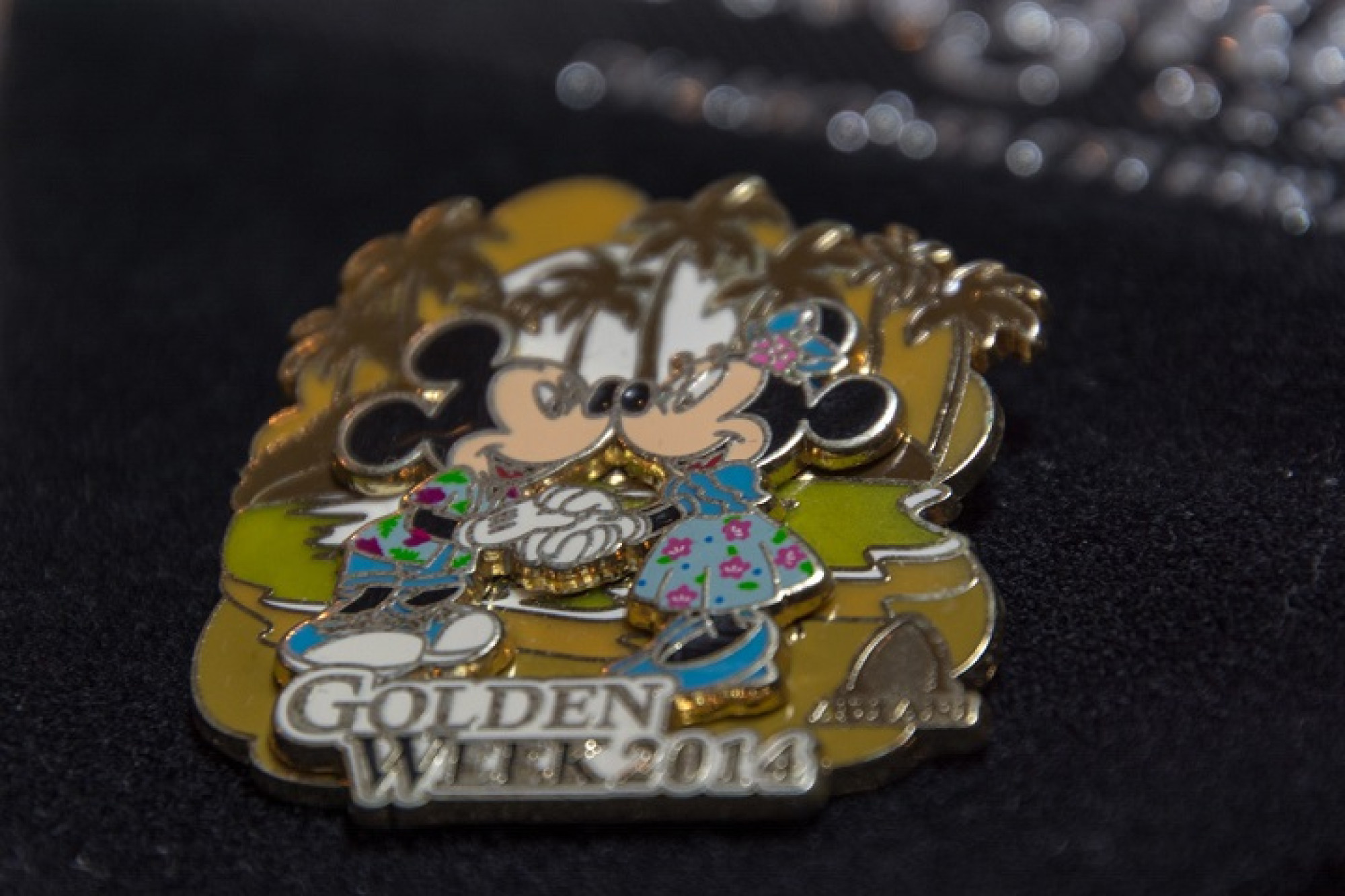 アウラニ限定ピンバッジ キャステル Castel ディズニー情報