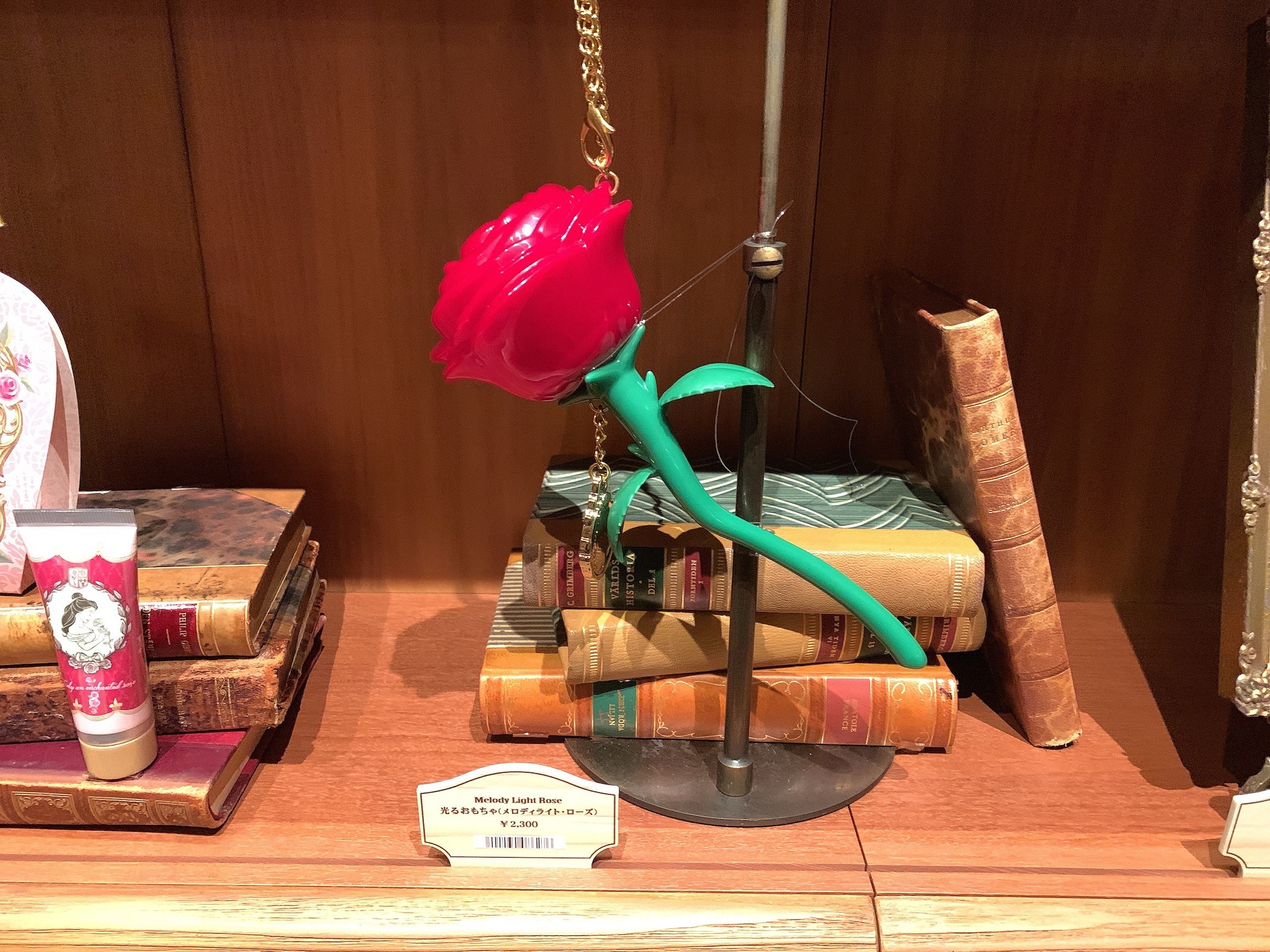 メロディライト ローズ キャステル Castel ディズニー情報