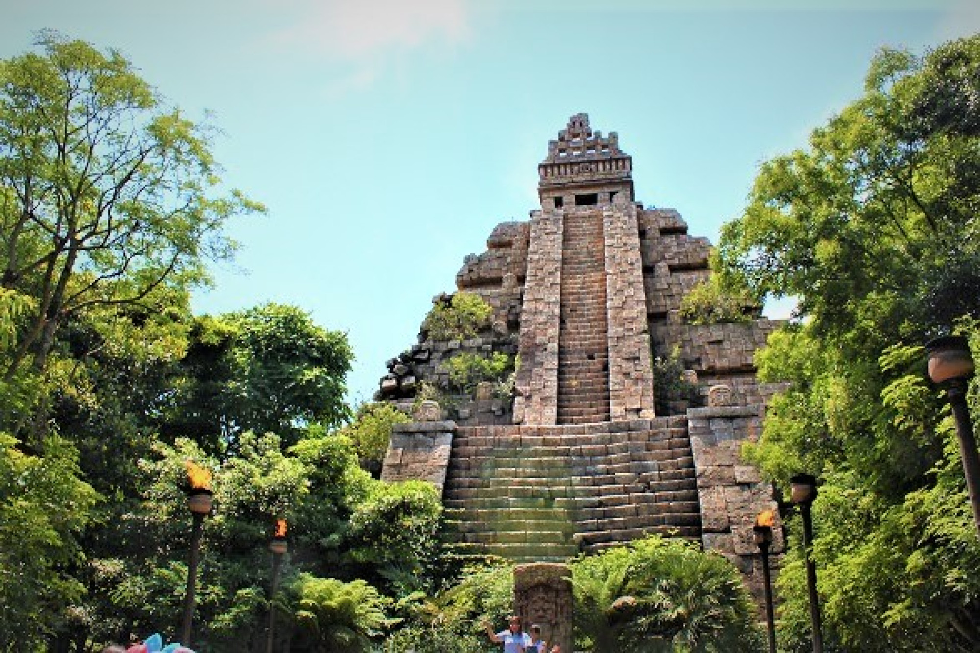 インディ ジョーンズ アドベンチャー キャステル Castel ディズニー情報