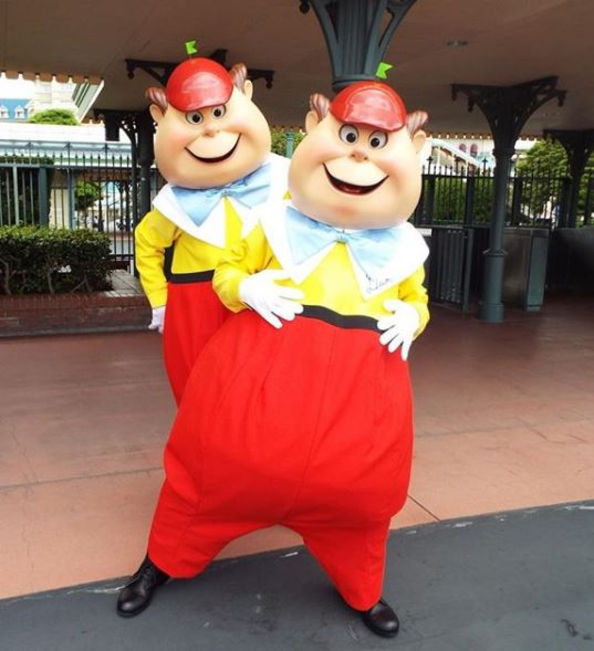 ディー ダム キャステル Castel ディズニー情報