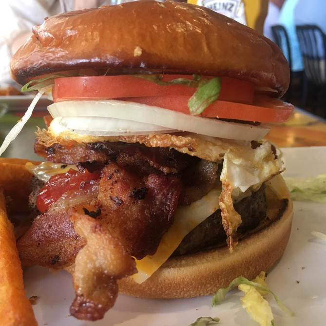 チーズバーガーインパラダイス