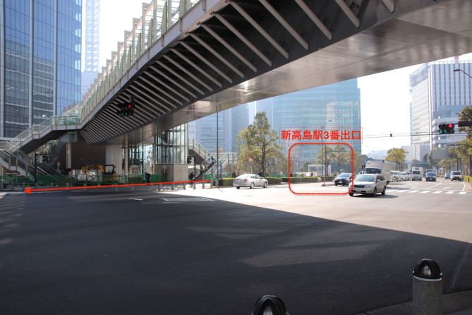 みなとみらい線・新高島駅
