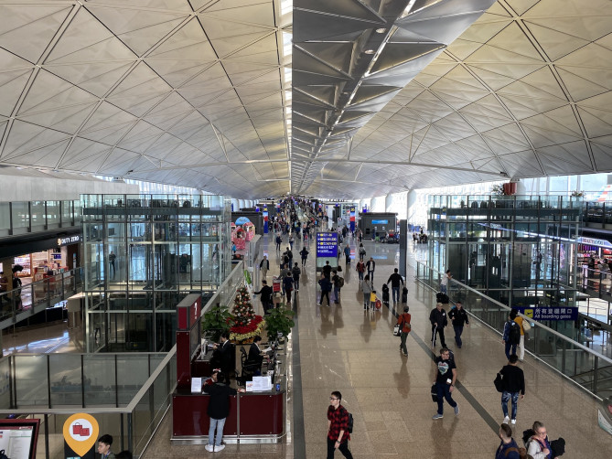香港国際空港の様子
