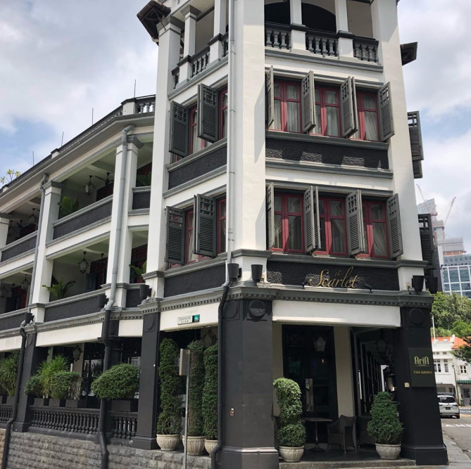 老舗ブティックホテルのスカーレットホテル