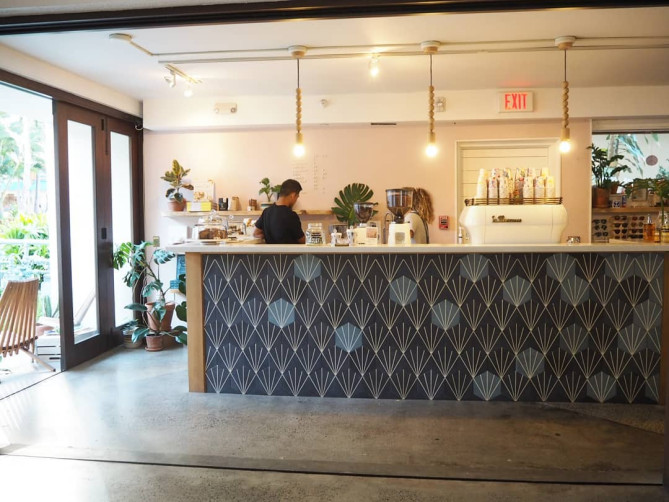 ホノルルのおすすめカフェ「Olive & Oliver」店内