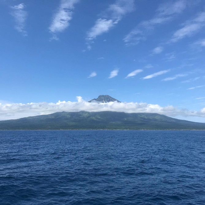 海側から見た利尻富士