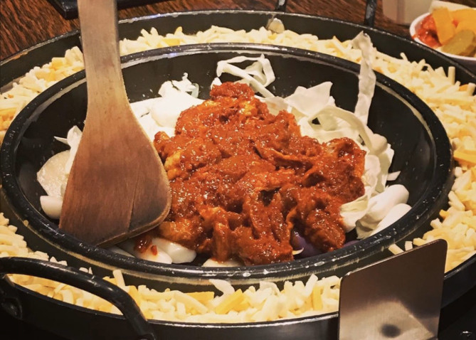 ユガネのフォンデュ風タッカルビ