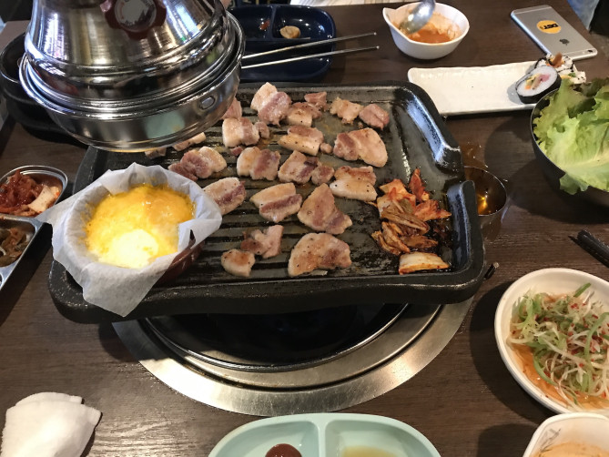 中央シジャンのサムギョプサル