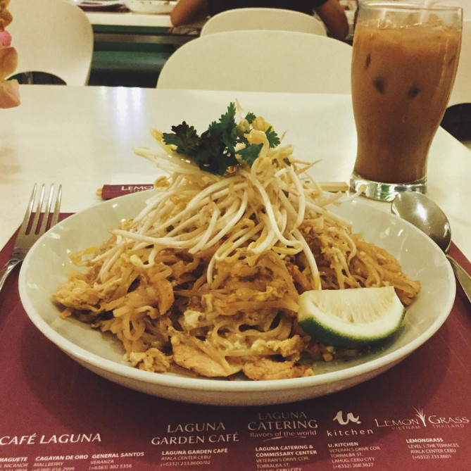 Lemon Grass（レモングラス）パッタイ