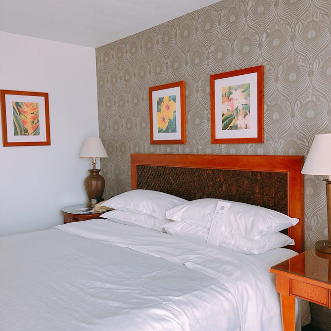 シェラトン・プリンセス・カイウラニ・ホテル　ベッド