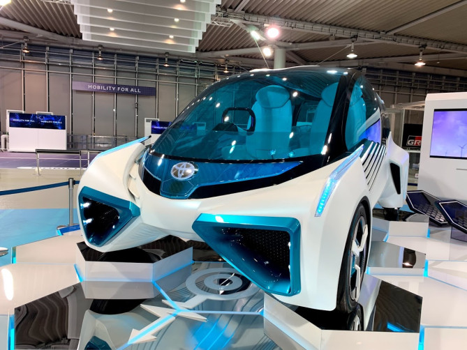 体験しながら学べる「メガウェブ」