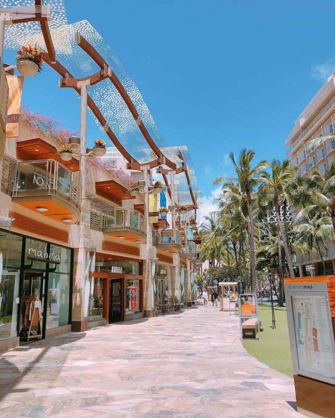 ワイキキ・ビーチ・ウォーク