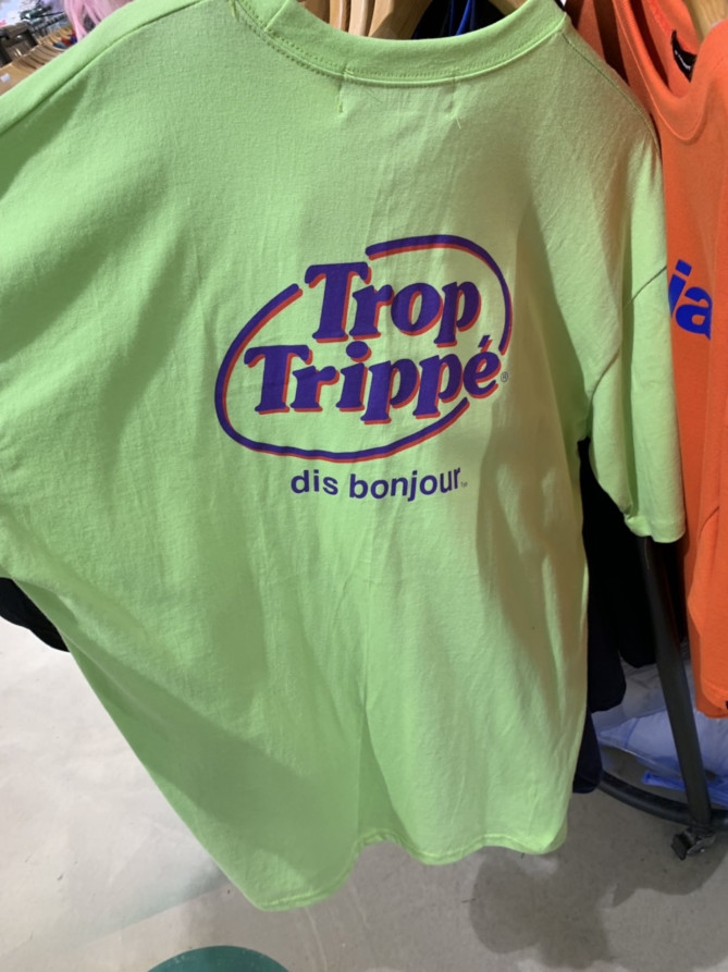 韓国系のシャツ