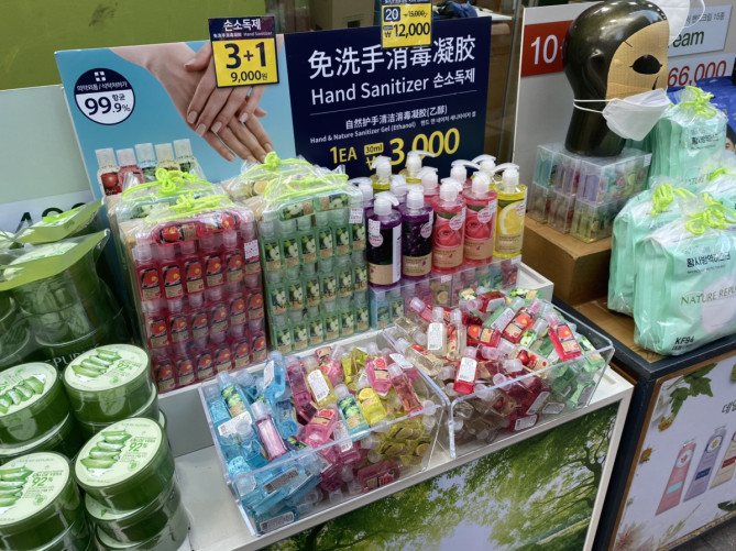 ソウル明洞のコスメショップ