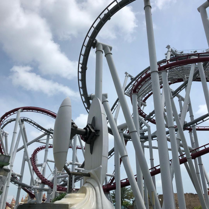 バトルスター・ギャラクティカ：ヒューマン