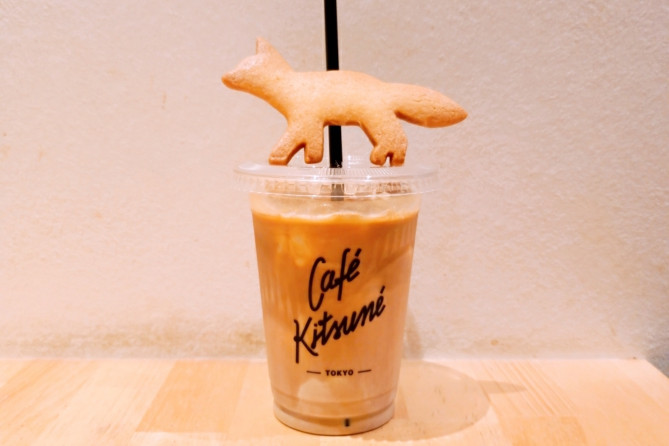 「カフェラテ」と「キツネサブレ」