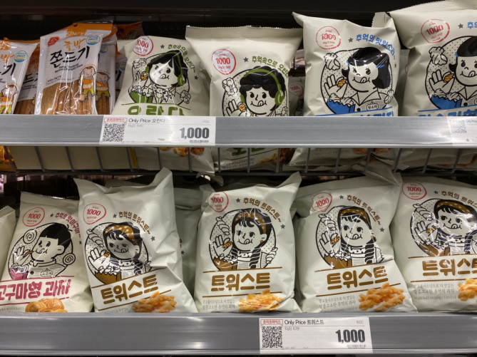 ロッテマートのスナック菓子
